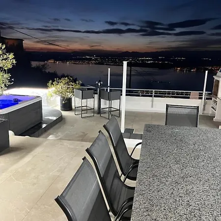 Duplex Avec Terrasse Magnifique Jacuzzi Vue Apartment *
