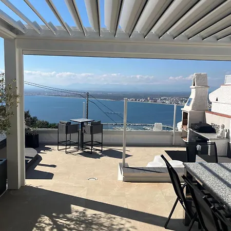 Duplex Avec Terrasse Magnifique Jacuzzi Vue * Roses