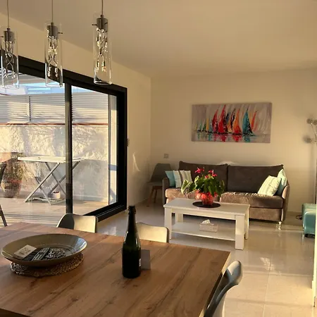 Duplex Avec Terrasse Magnifique Jacuzzi Vue * Roses