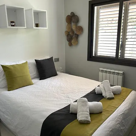 Duplex Avec Terrasse Magnifique Jacuzzi Vue * Roses